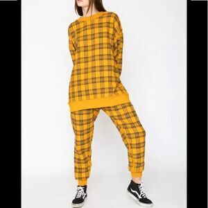 - Aries Sweatpant